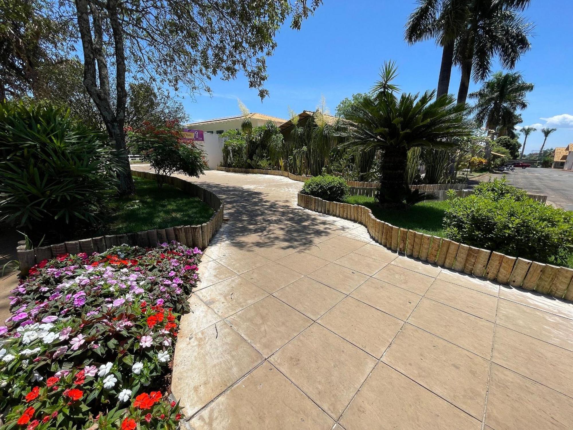 Di Roma Internacional Resort Apartamentos Para Temporada Caldas Novas Esterno foto